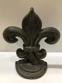 BOOKEND, SCULPTURE, FLEUR DE LIS, 2 AVAILABLE