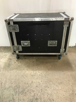 ROAD CASE, EQUIPMENT CASE, ROADY CASE ON WHEELS