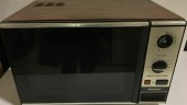 VINTAGE MICROWAVE