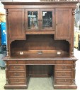 EXECUTIVE DESK WITH MATCHING HUTCH