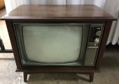 Vintage Tv, Vintage Television, Box Tv, Tv Box, 26